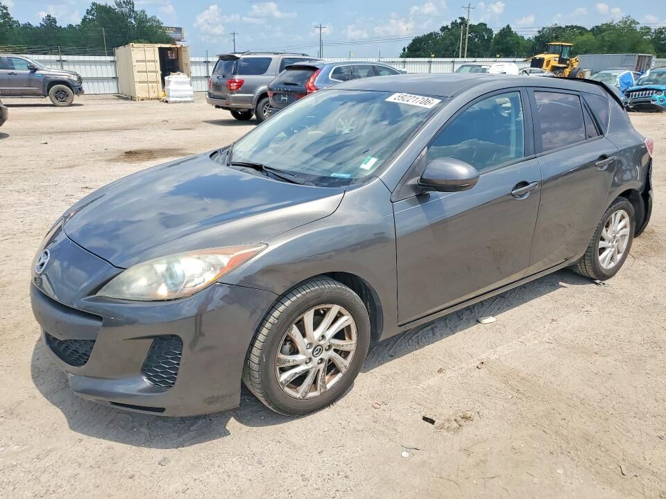 2013 MAZDA Mazda3