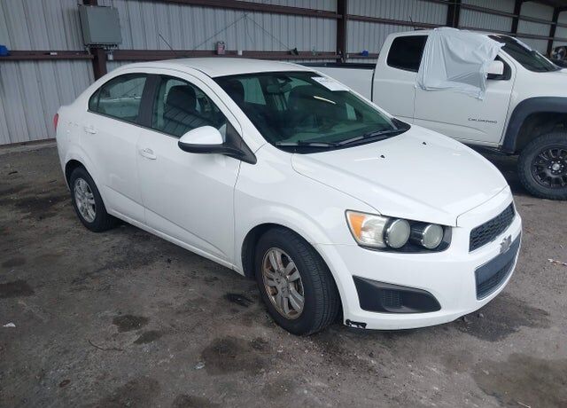 2015 CHEVROLET Sonic