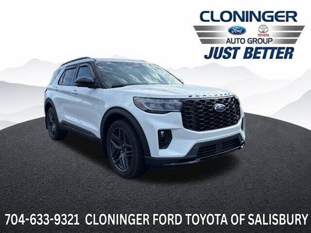 2025 FORD Explorer