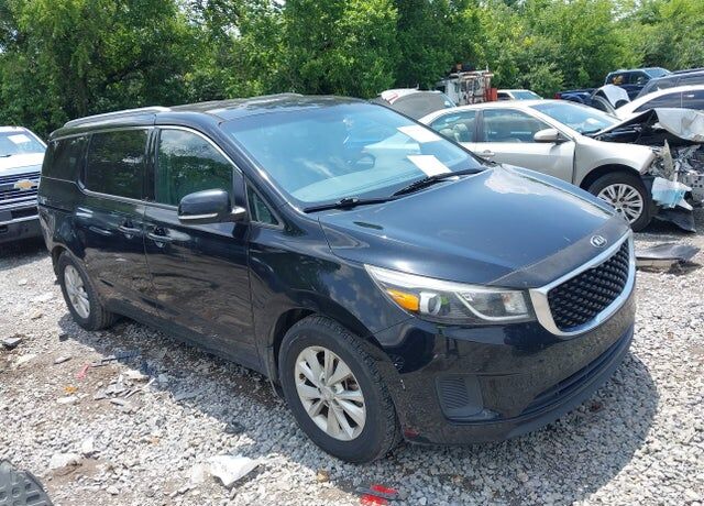 2016 KIA Sedona