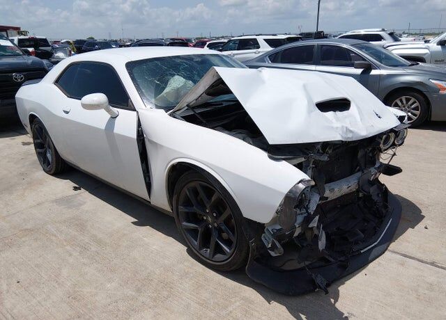 2021 DODGE Challenger