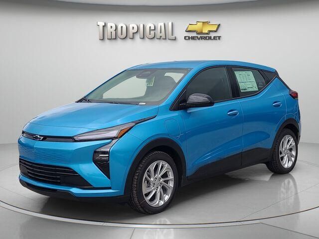 2027 CHEVROLET Bolt