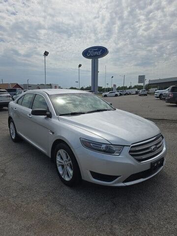 2018 FORD Taurus