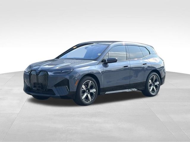 2025 BMW ix