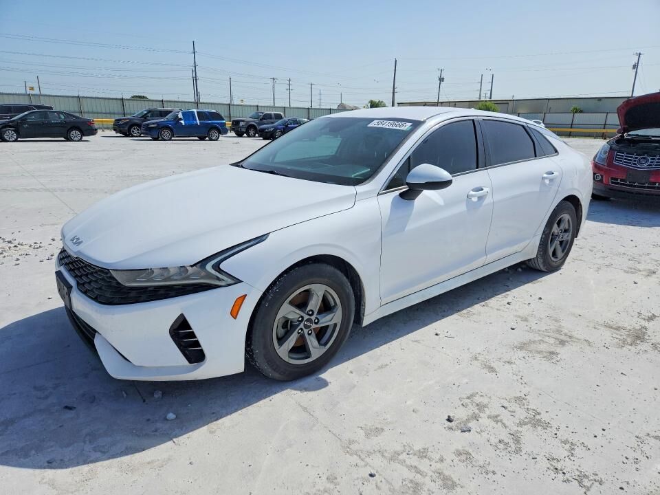 2022 KIA K5