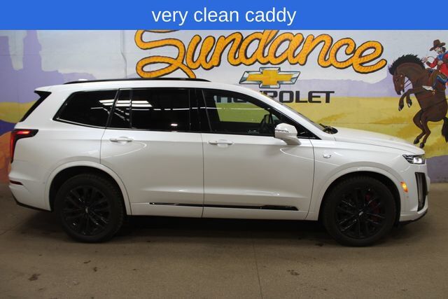 2024 CADILLAC XT6