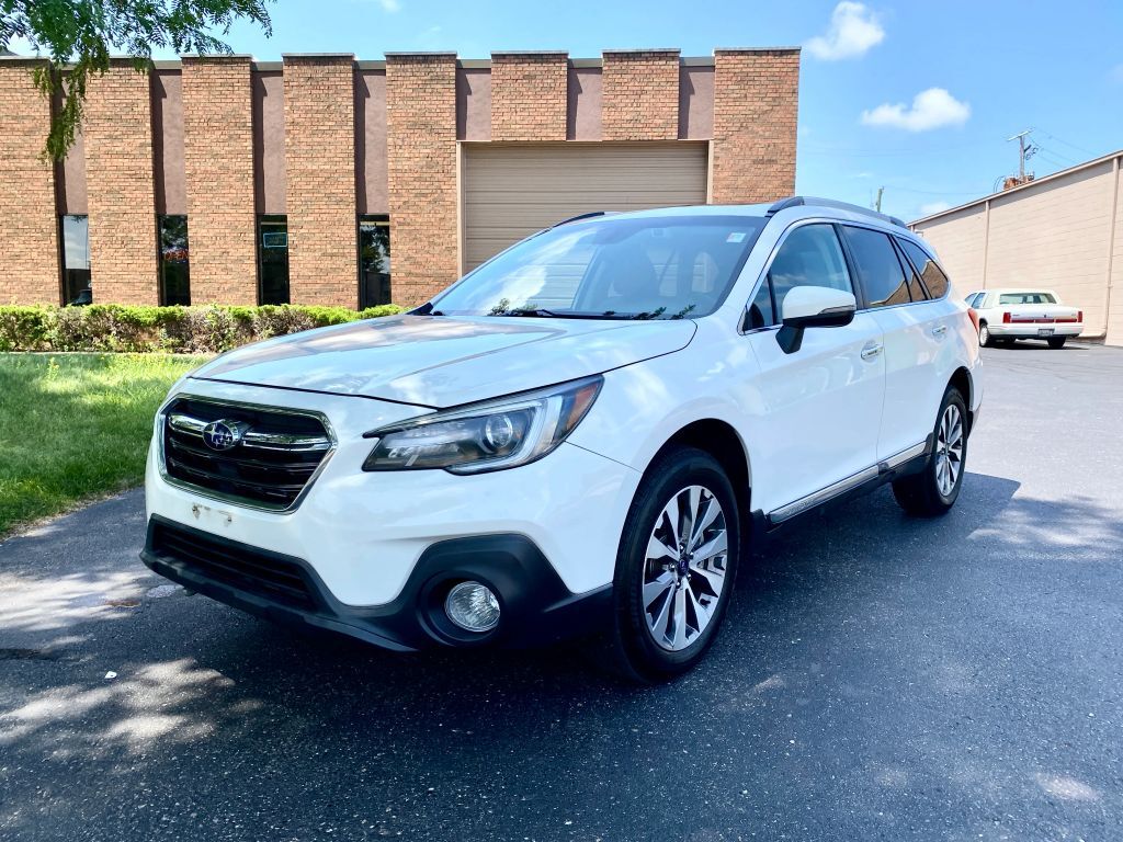 2018 SUBARU Outback