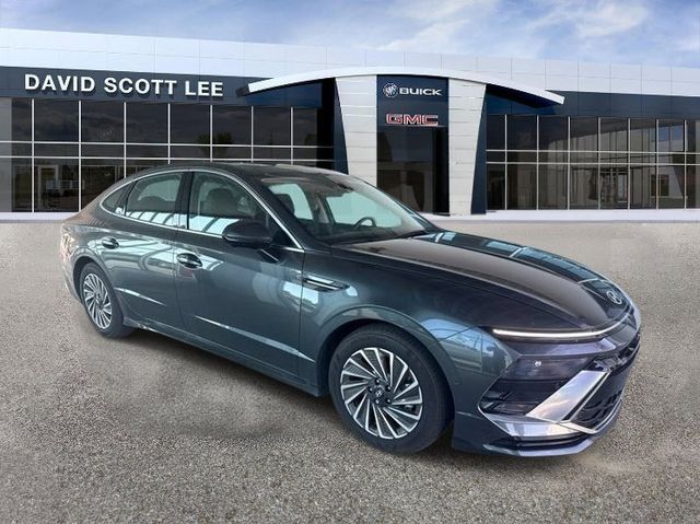 2025 HYUNDAI Sonata