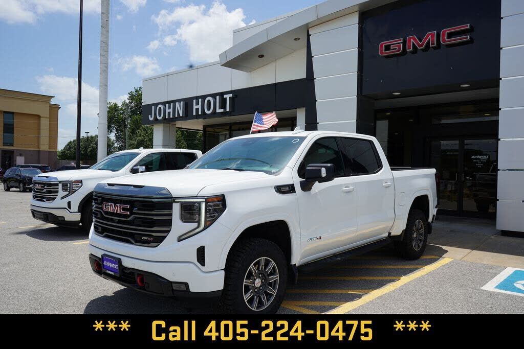 2024 GMC Sierra