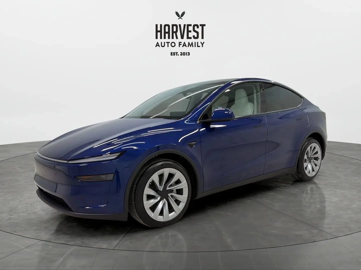 2026 TESLA Model Y
