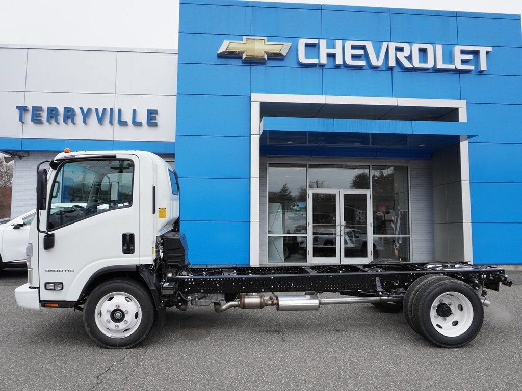 2025 CHEVROLET 5500XG