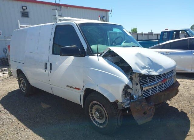 2002 CHEVROLET Astro Van
