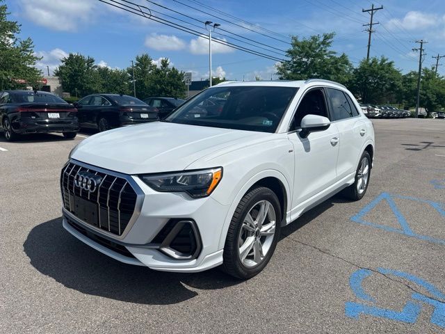 2022 AUDI Q3