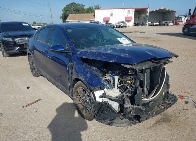 2023 KIA Forte