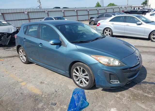 2010 MAZDA Mazda3