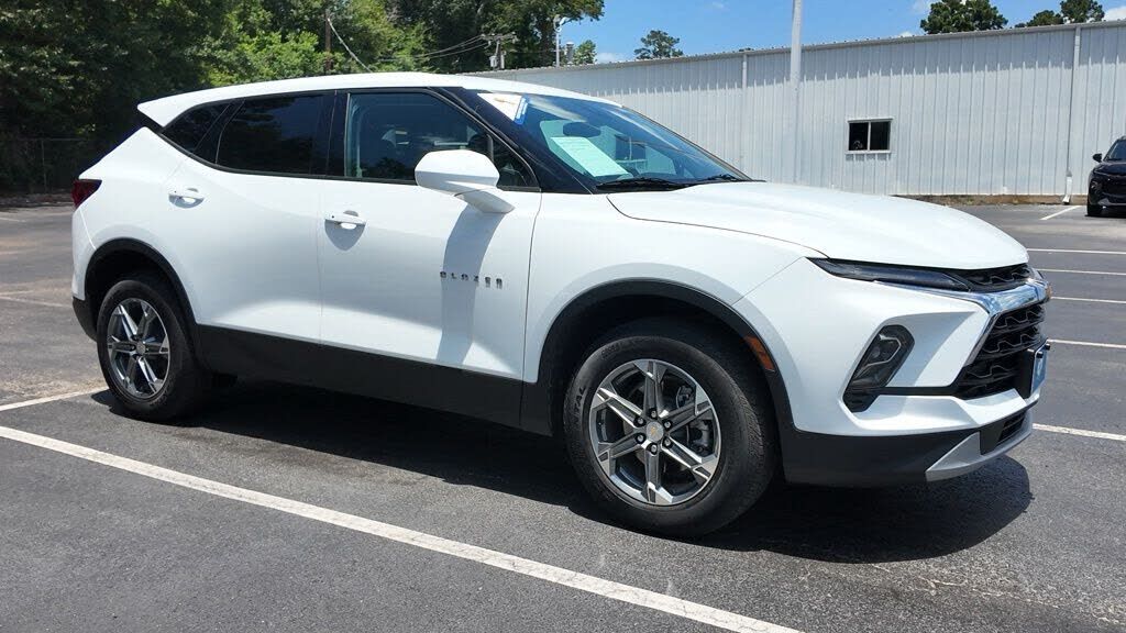2025 CHEVROLET Blazer