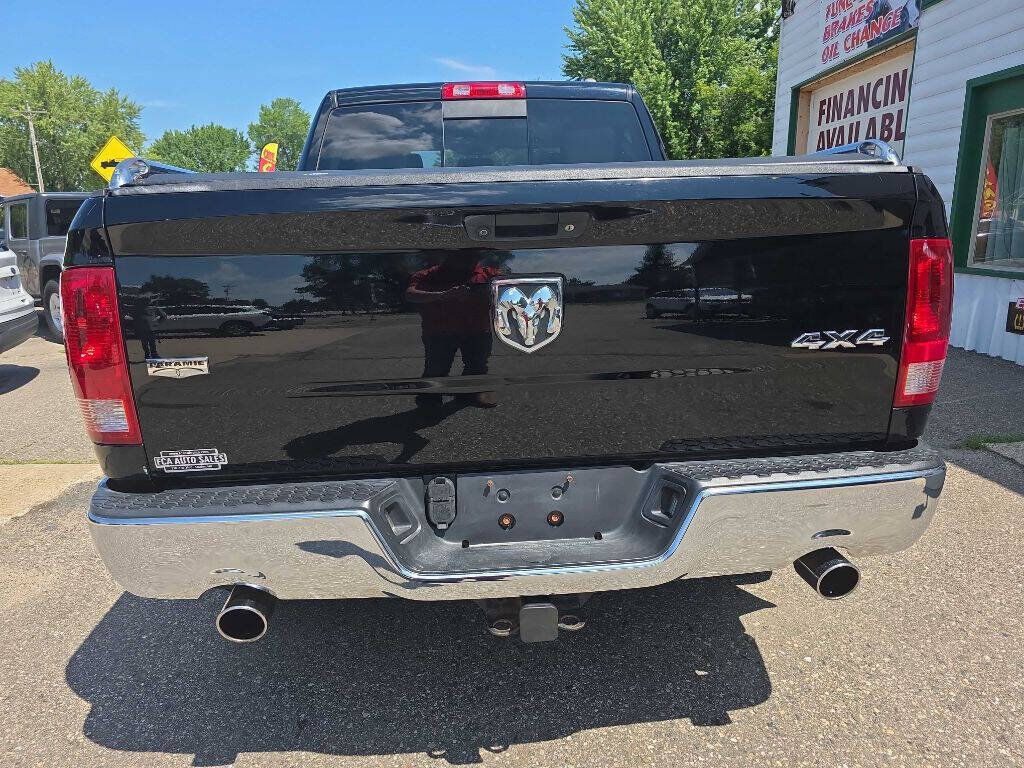 2012 DODGE Ram