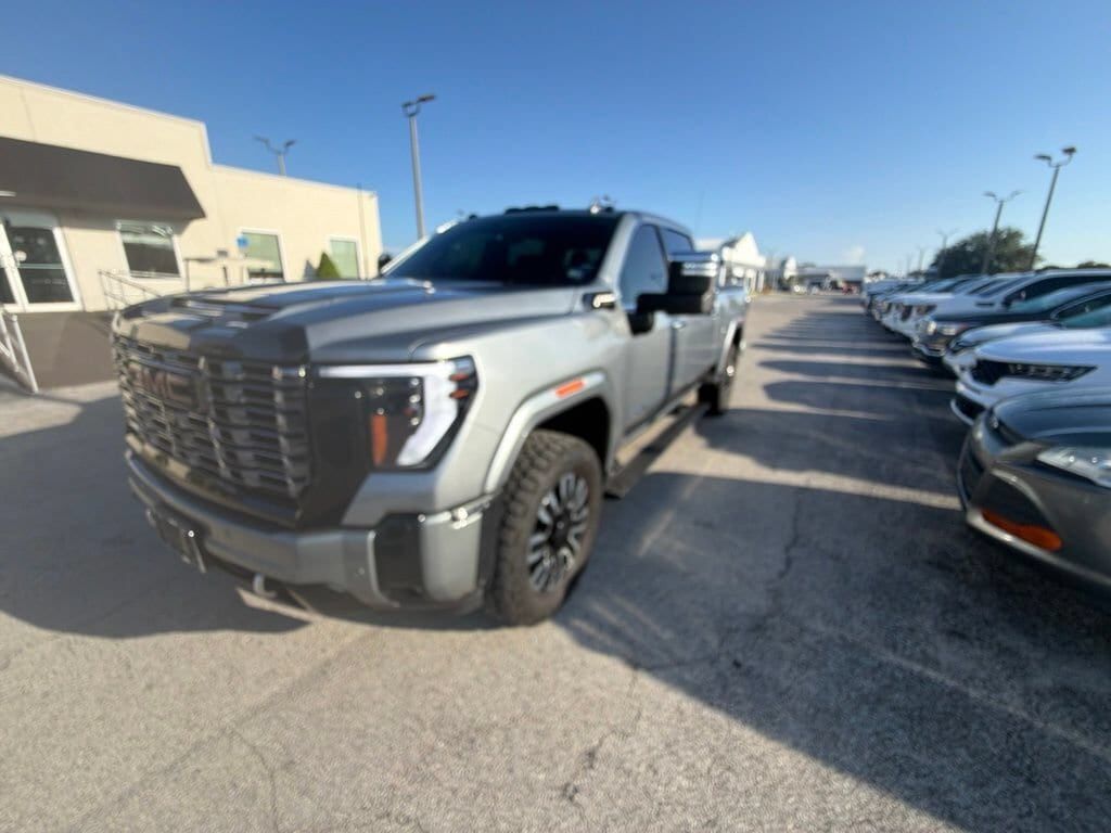 2025 GMC Sierra HD