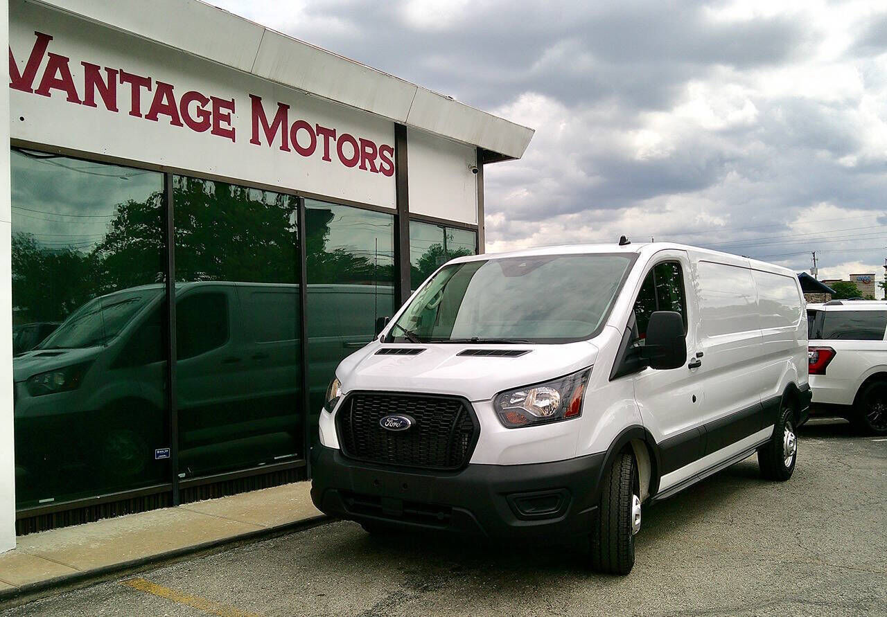 2024 FORD Transit