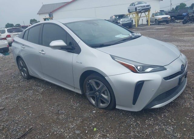 2019 TOYOTA PRIUS