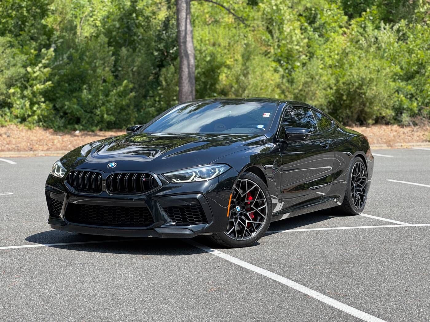 2022 BMW M8