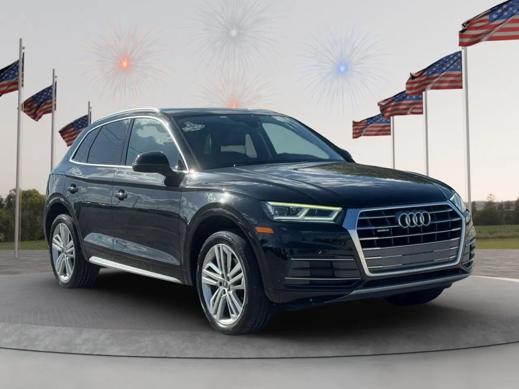 2018 AUDI Q5