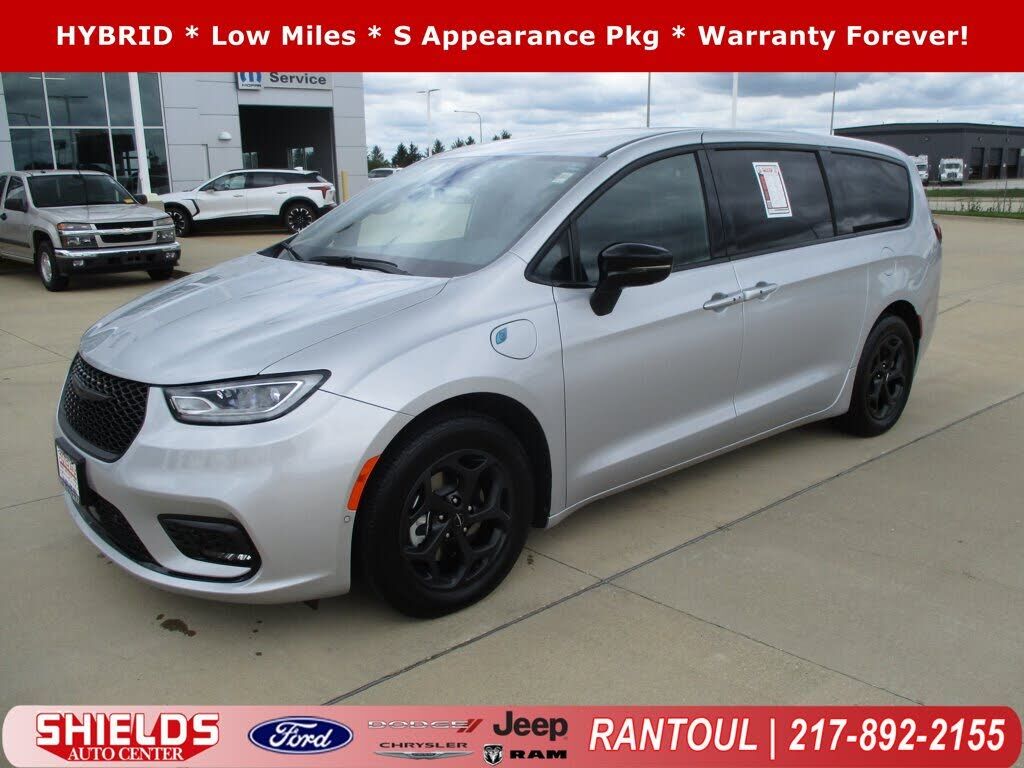 2024 CHRYSLER Pacifica