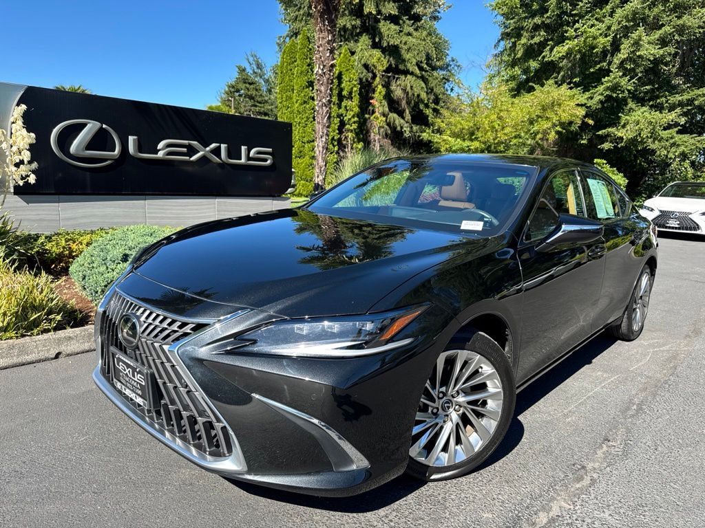 2023 LEXUS ES