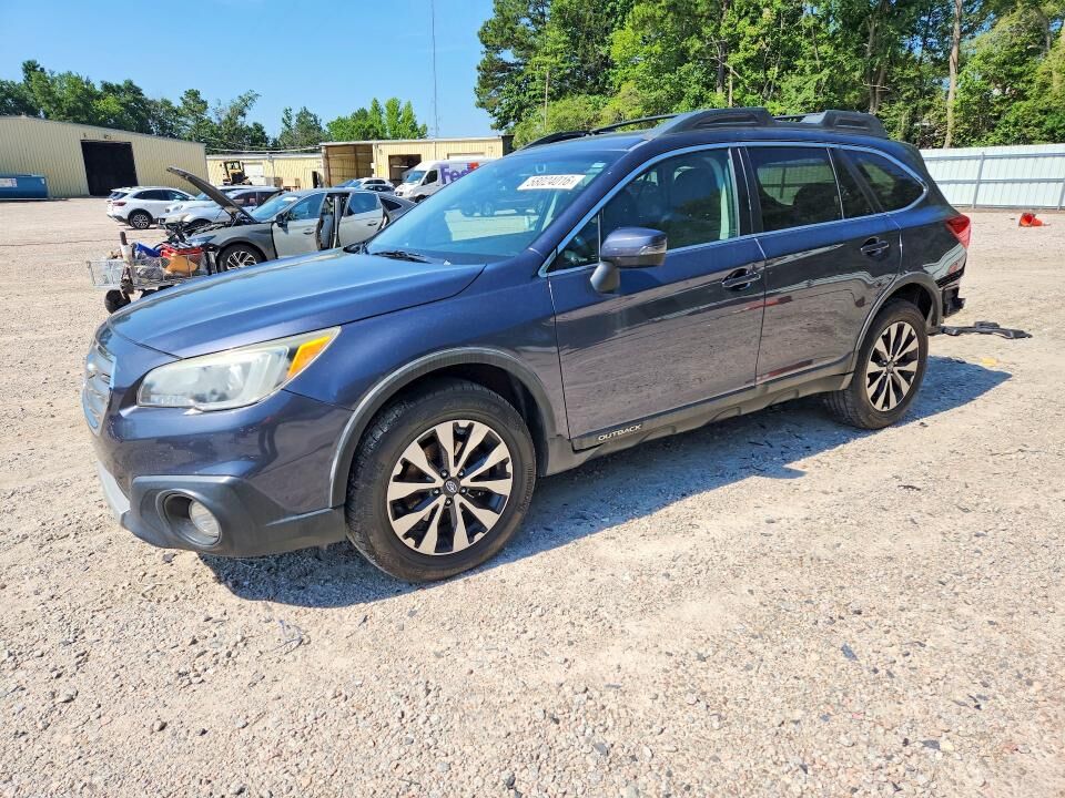 2015 SUBARU Outback