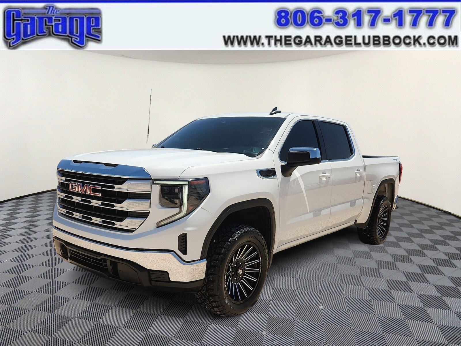 2023 GMC Sierra