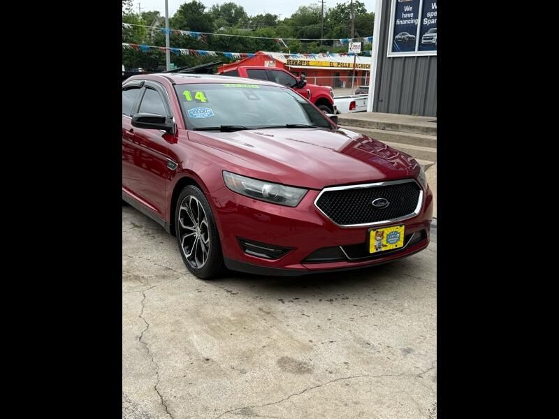 2014 FORD Taurus