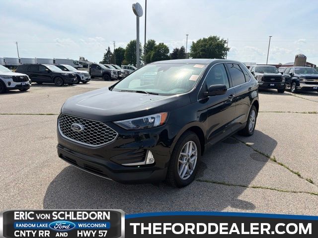 2023 FORD Edge