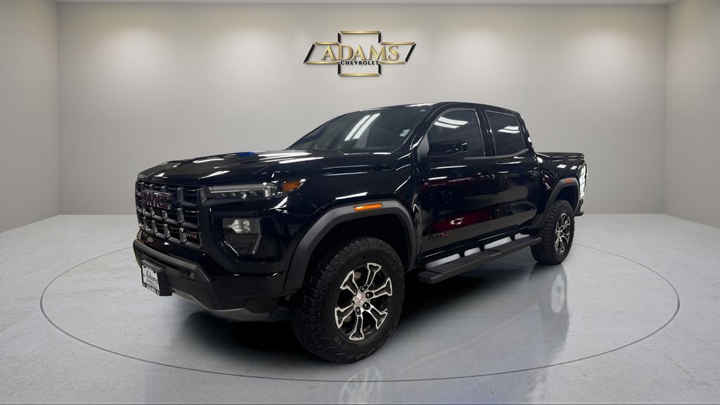 2024 GMC Canyon