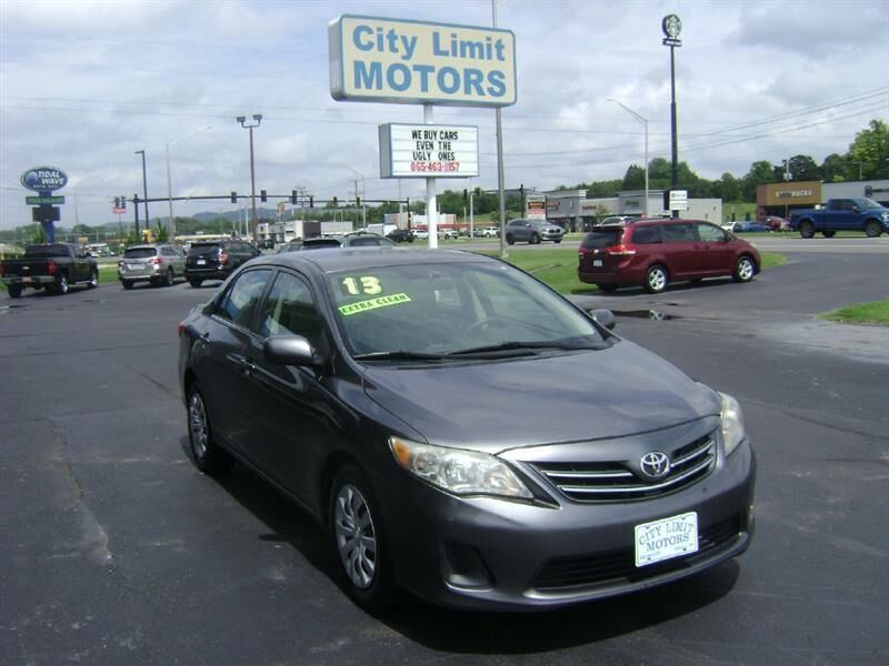 2013 TOYOTA Corolla