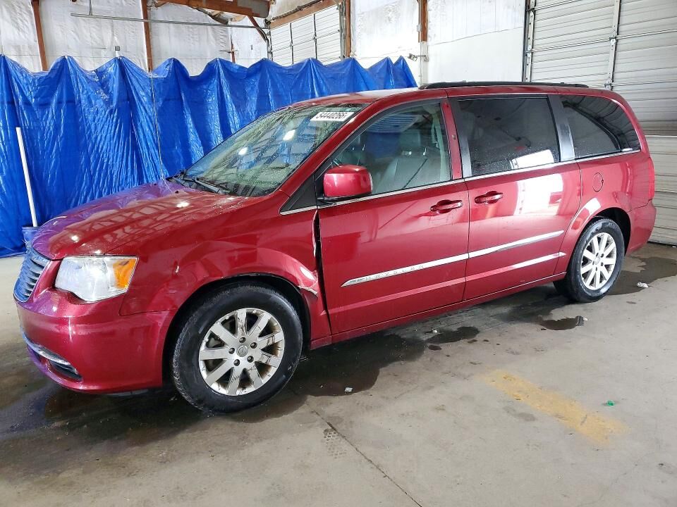 2016 CHRYSLER Town and Country