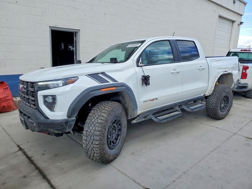 2024 GMC Canyon