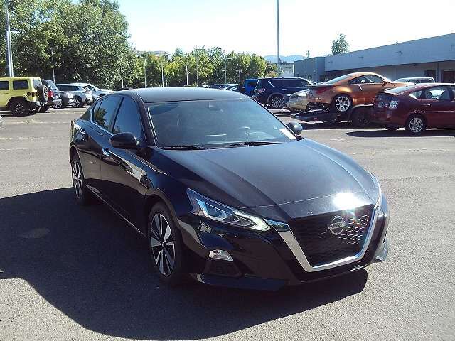 2021 NISSAN Altima
