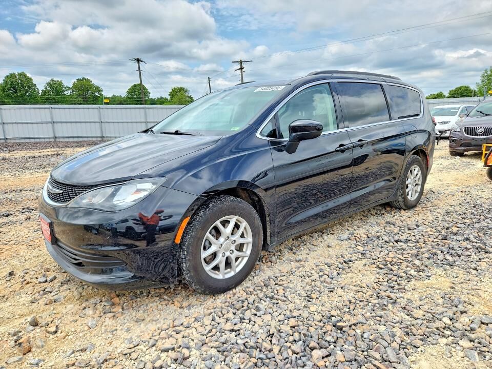 2020 CHRYSLER Voyager