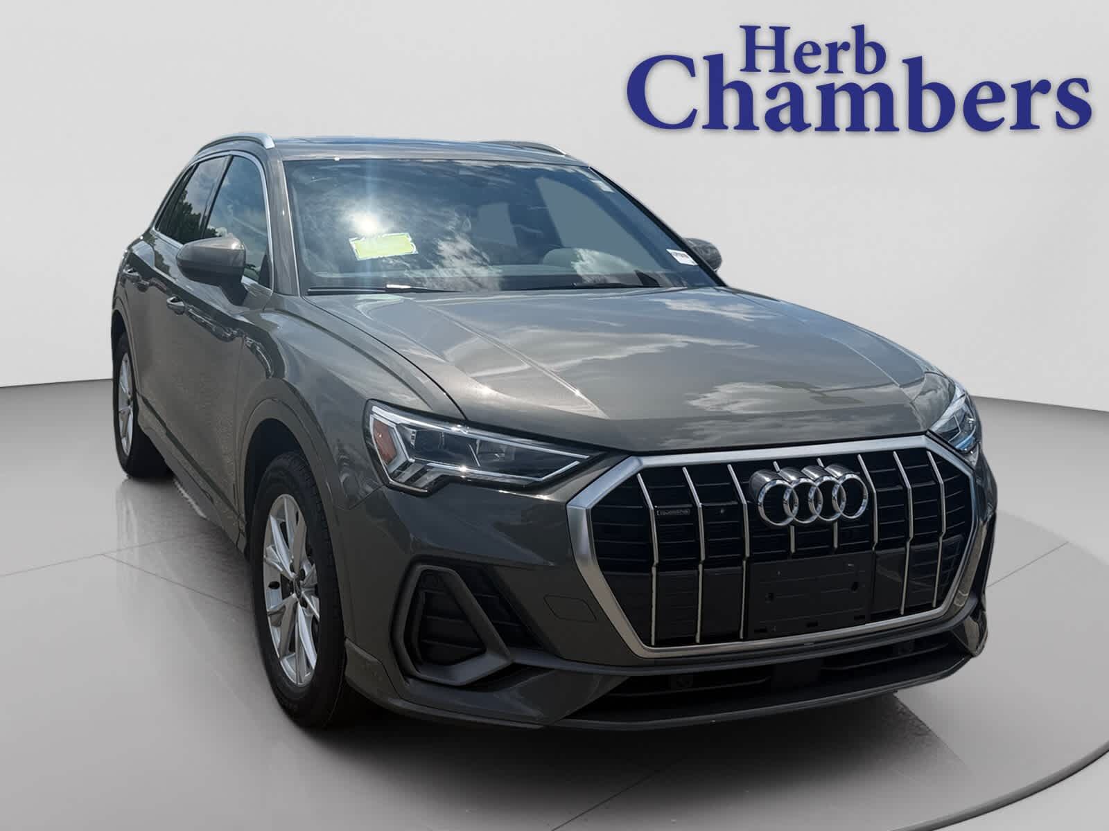 2024 AUDI Q3