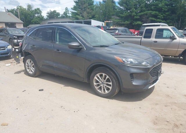 2020 FORD Escape