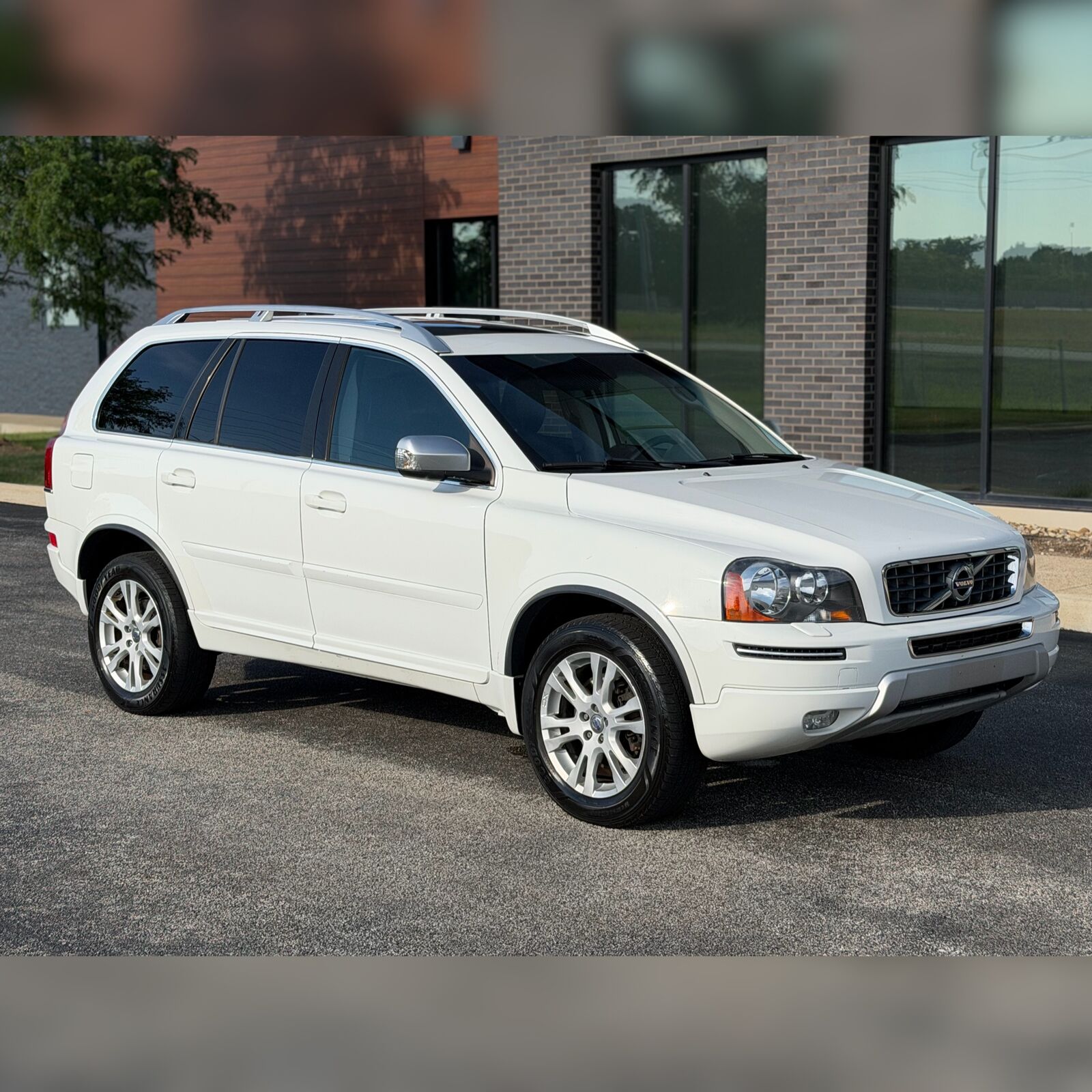 2013 VOLVO XC90