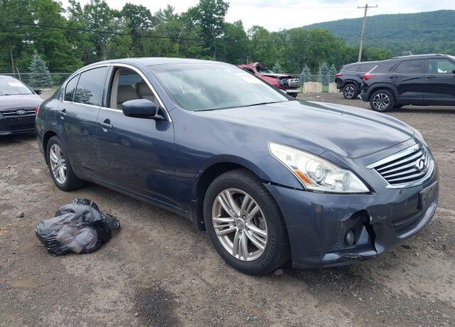 2011 INFINITI G25