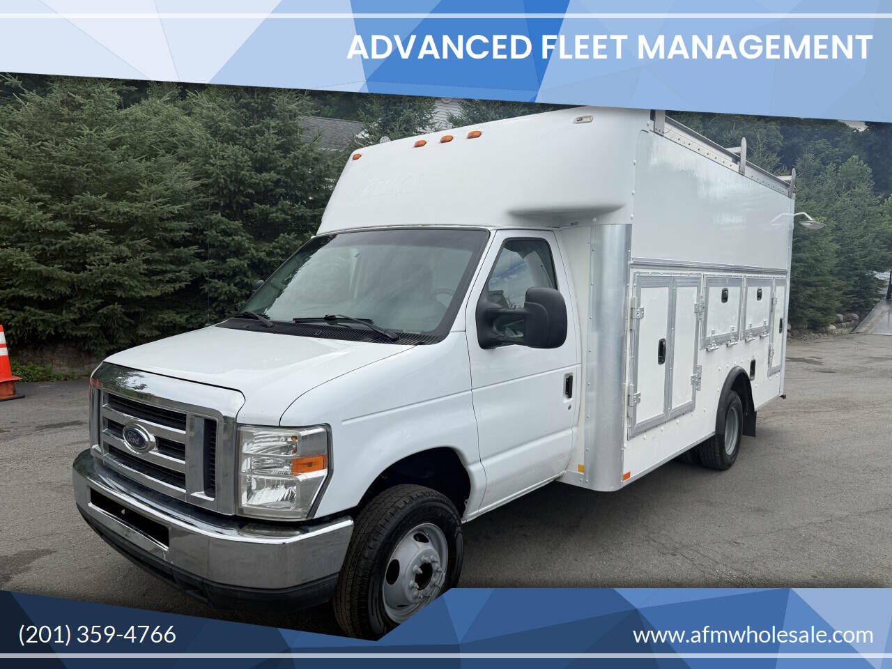 2013 FORD E-450