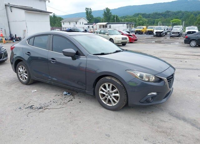 2015 MAZDA Mazda3
