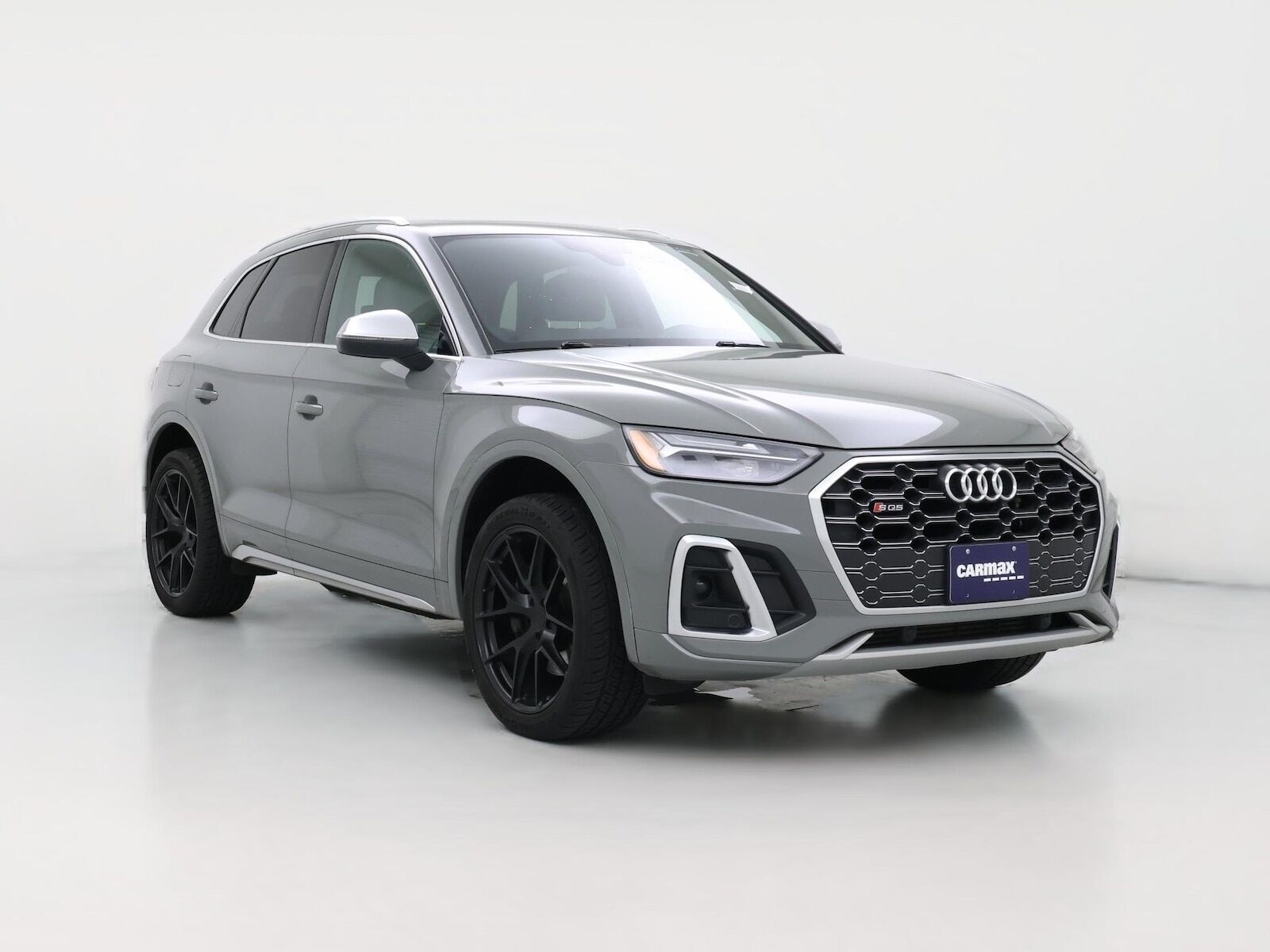 2022 AUDI SQ5