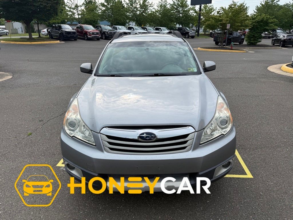 2011 SUBARU Outback
