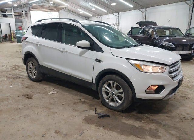 2018 FORD Escape