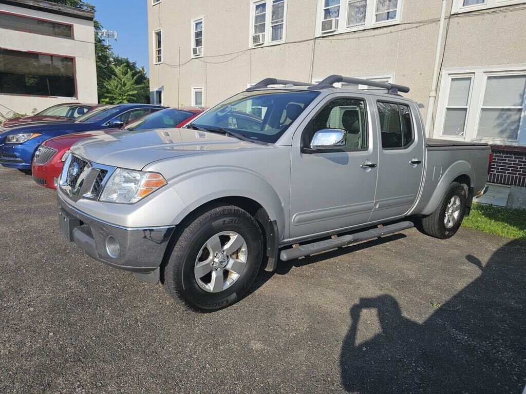 2012 NISSAN Frontier