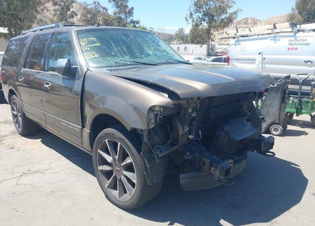 2016 LINCOLN Navigator