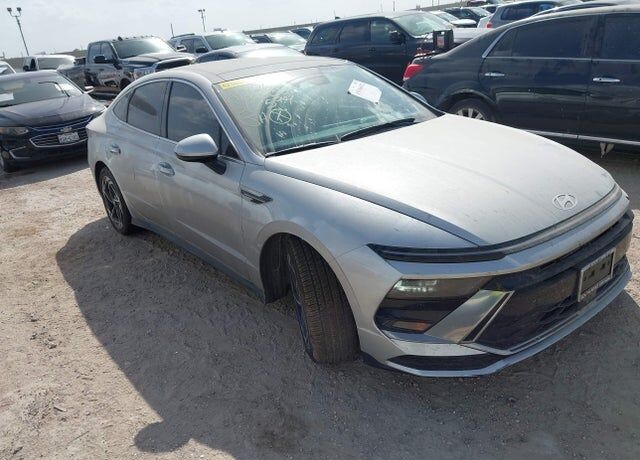 2025 HYUNDAI Sonata